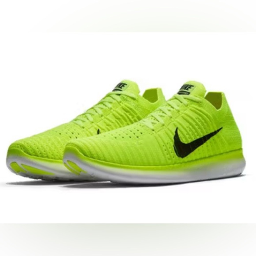 Nike Flyknit Free Volt Sneakers 6